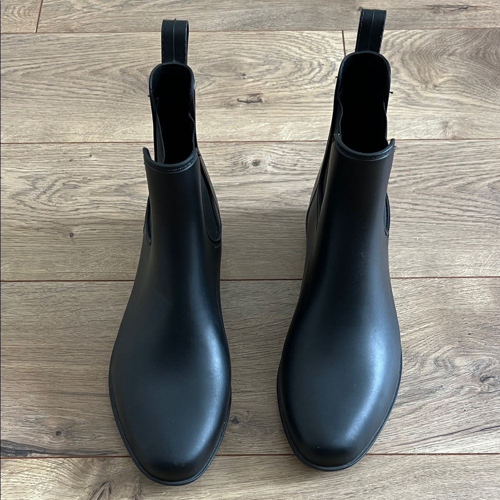 A New Day Women’s Chelsea Rain Boot Black Waterproof Ankle Block Heel Pull On